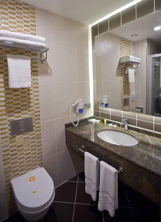 Fourway Hotel&Spa Dortyol Quarto foto